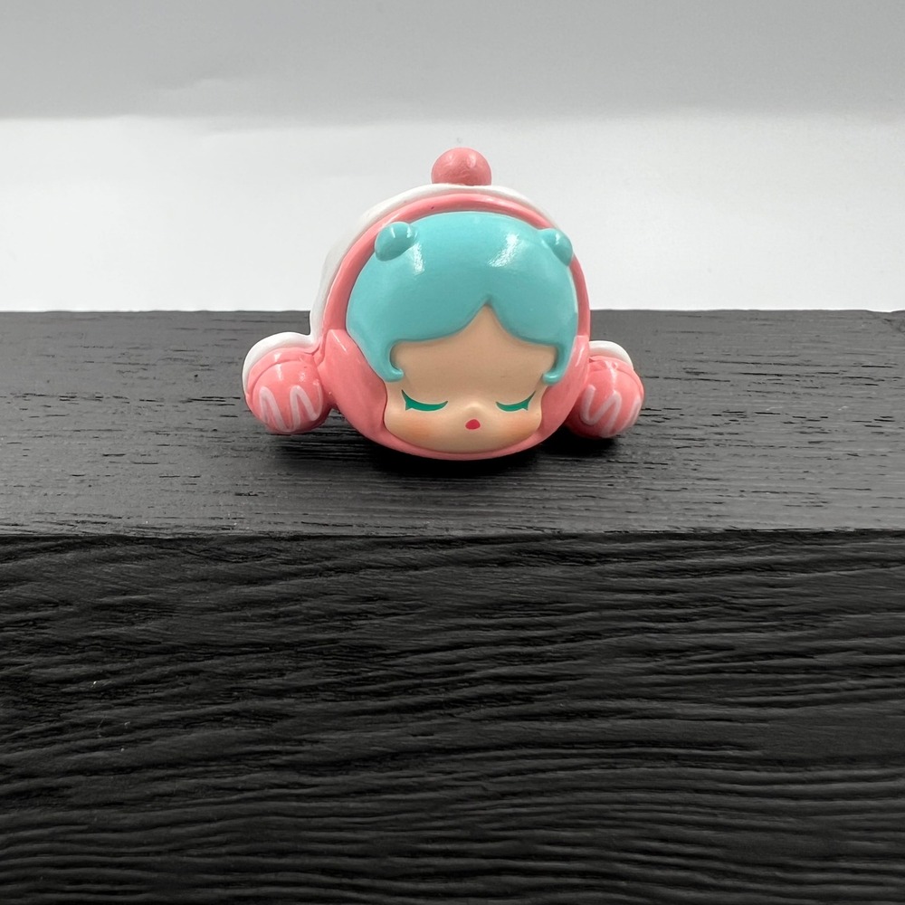 POP MART SKULLPANDA Macaron Dessert Pop Bean Mini Figure Pink Teal